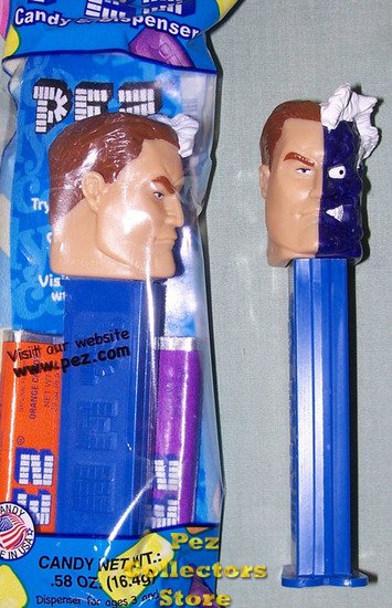 (image for) 2008 Two Face Pez MIB - Click Image to Close