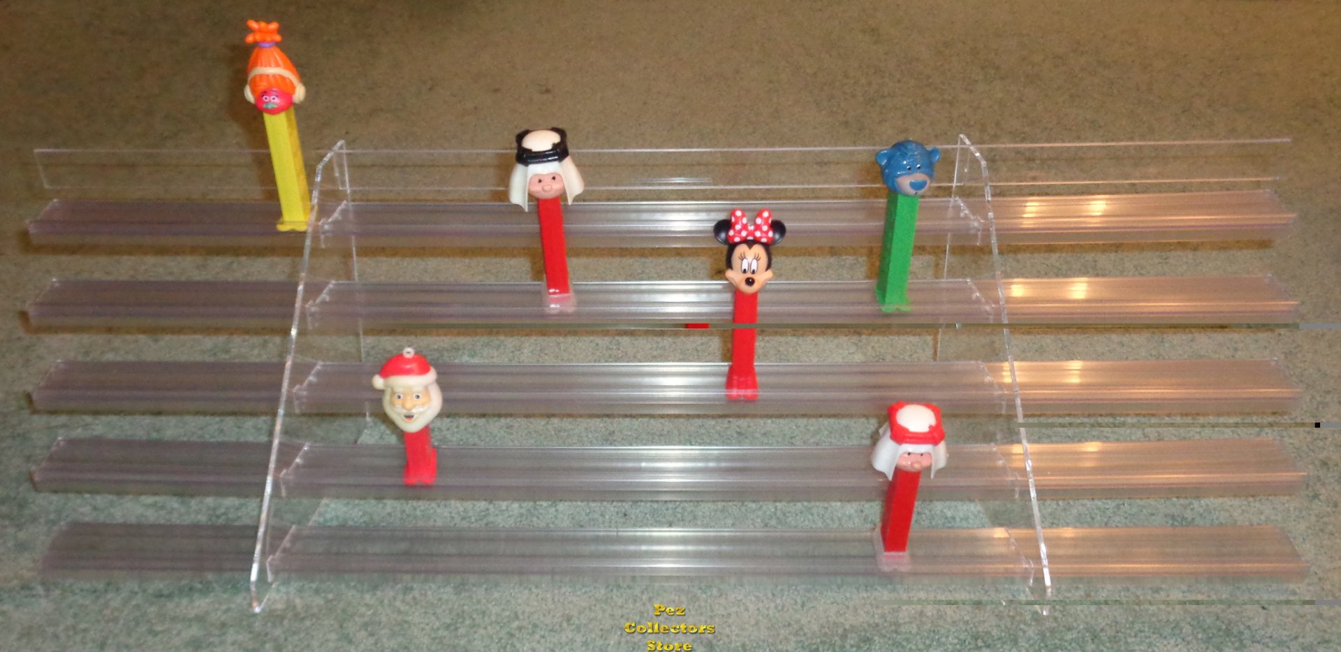 (image for) 5 Tier Grandstand Stadium Display 29.5 inch Holds 120+ Pez - Click Image to Close