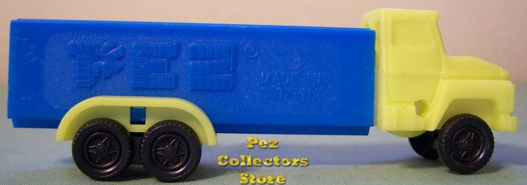 (image for) D Series Truck R1 Yellow Cab on Blue Trailer Pez - Click Image to Close