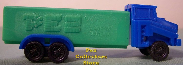 (image for) D Series Truck R2 Blue Cab on Green Trailer Pez - Click Image to Close