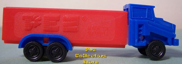(image for) D Series Truck R2 Blue Cab on Red Trailer Pez - Click Image to Close