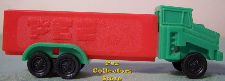 (image for) D Series Truck R2 Green Cab on Red Trailer Pez - Click Image to Close