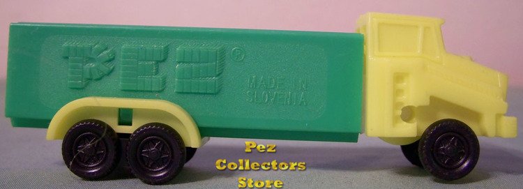 (image for) D Series Truck R2 Yellow Cab on Green Trailer Pez - Click Image to Close