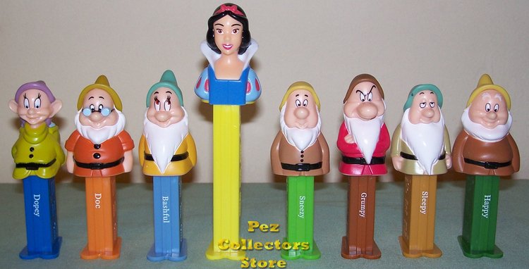 Modal Additional Images for 2007 Disney Princess Snow White Pez Loose