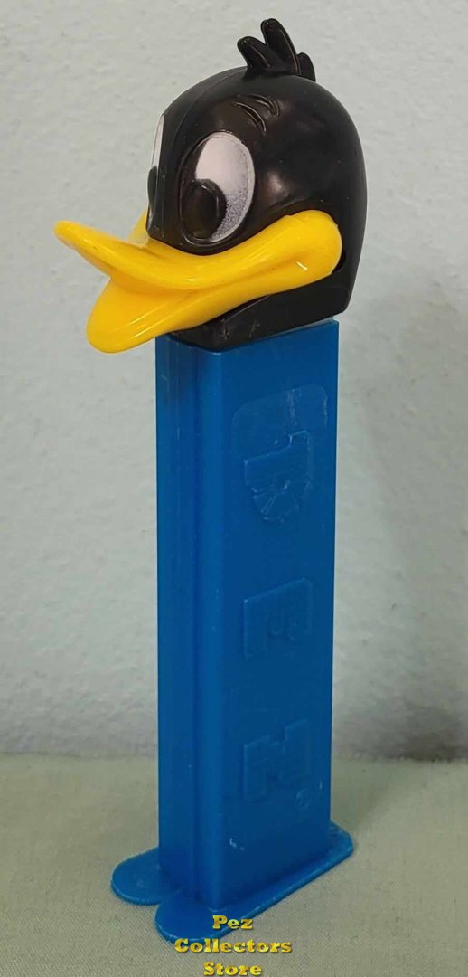 (image for) Solid Beak Daffy Pez on 3.9 China Double Down Stem - Click Image to Close