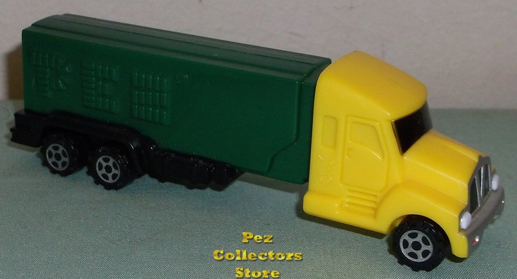 (image for) Yellow Cab V Grill on Green trailer Rigs Truck Pez Loose - Click Image to Close