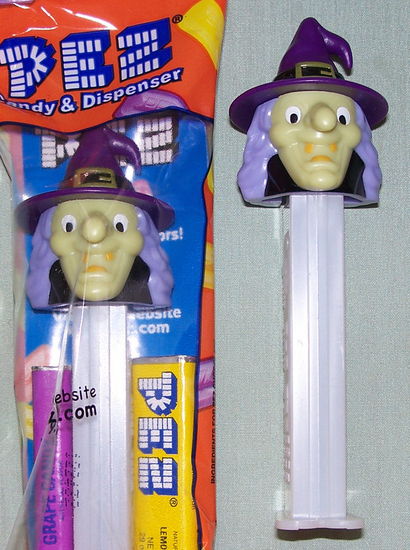 (image for) 2011 Halloween Witch F Pez with Purple Hat GITD Stem MIB - Click Image to Close