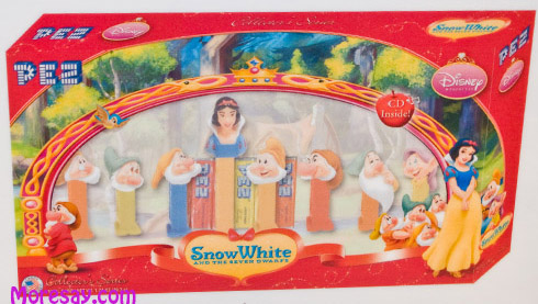 Snow White and the 7 Dwarfs Pez Set