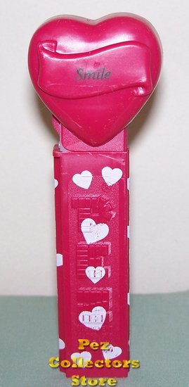 (image for) 2005 Smile Heart Pez Maroon printed stem Loose