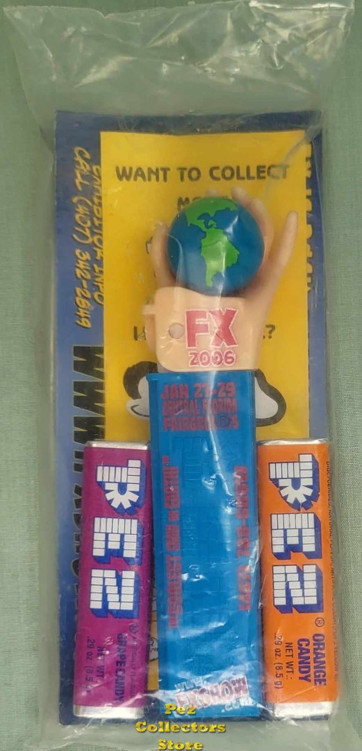 (image for) 2006 FX Show Earth in Hand PEZ Pink print Goody Bag Mint in Package With Insert