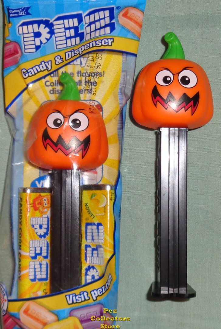 (image for) 2020 Scary Pumpkin Pez MIB - Click Image to Close