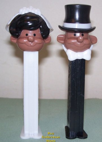 (image for) AA Bride and Groom Pez Pals Loose
