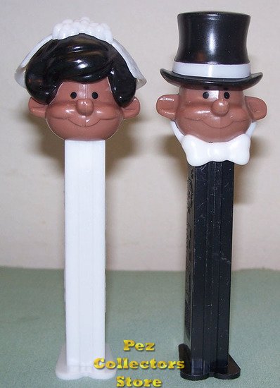 (image for) AA Bride and Groom Pez Pals Loose