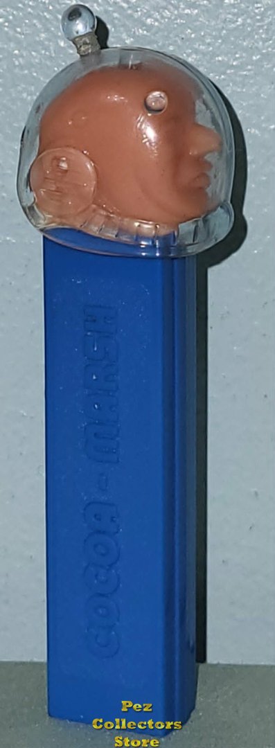 (image for) Cocoa Marsh Spaceman Pez Light Blue 2.6 Austria Stem