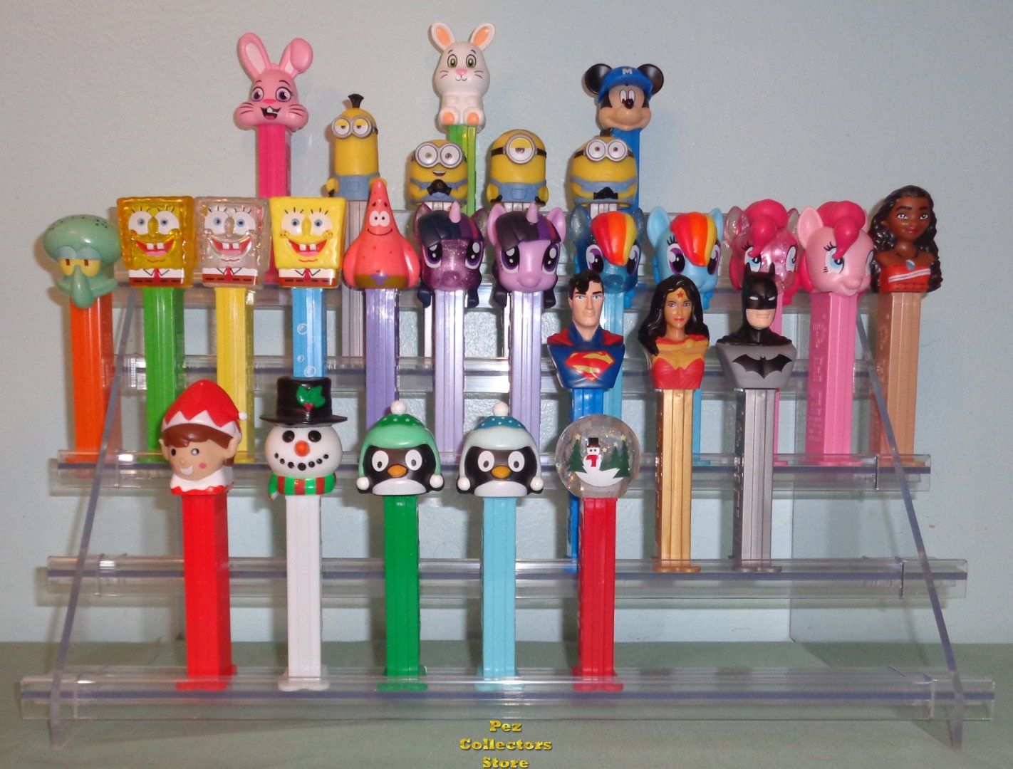 (image for) 5 Tier Grandstand Stadium Display 14.75 inch Holds 60+ Pez - Click Image to Close