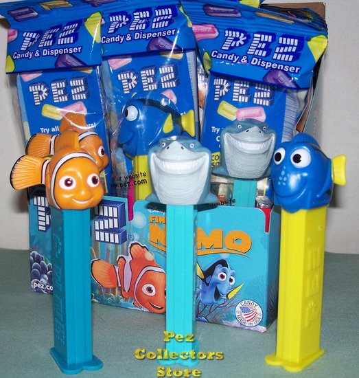 (image for) Finding Nemo Pez set with New Nemo, Dory and Bruce MIB - Click Image to Close