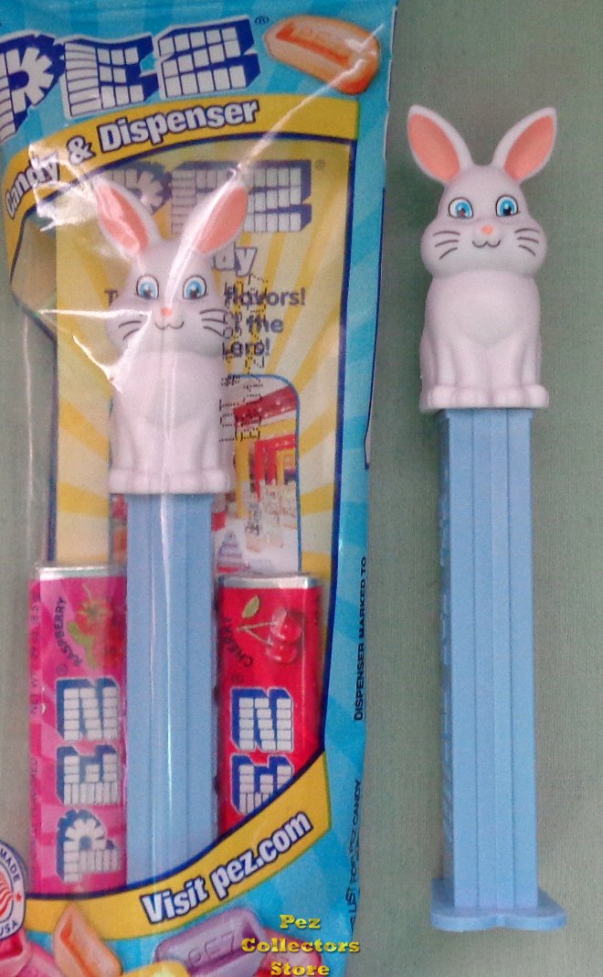 (image for) 2022 White Sitting Easter Bunny Pez MIB