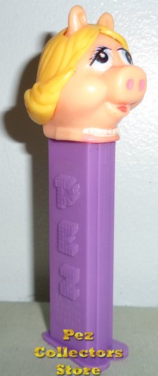 Modal Additional Images for Miss Piggy with Eyelashes Pez on 3.9 Austria Double Down Stem