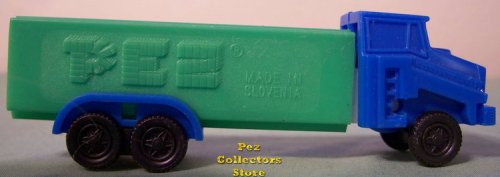 (image for) D Series Truck R2 Blue Cab on Green Trailer Pez