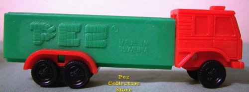 (image for) D Series Truck R4 Red Cab on Green Trailer Pez