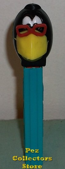 (image for) Yellow Beak Raven Pez Red Glasses 3.4 Austria No Feet - Click Image to Close