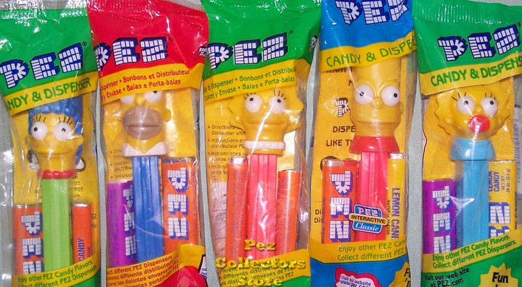 (image for) The Simpsons Family Pez set of 5 MIB - Click Image to Close