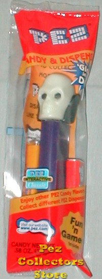 (image for) Skull B Pez Glow in the Dark Head MIP