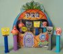(image for) SpongeBob Anniversary Pineapple Gift Tin with Exclusive PEZ