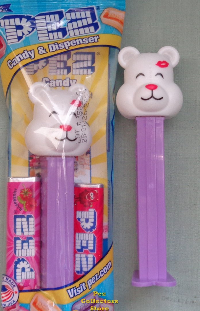 (image for) 2022 Valentines Day White Kissed Love Bear Pez MIB - Click Image to Close