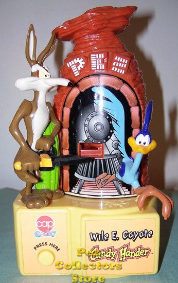 Modal Additional Images for Looney Tunes Wile E Coyote Candy Handler MOC