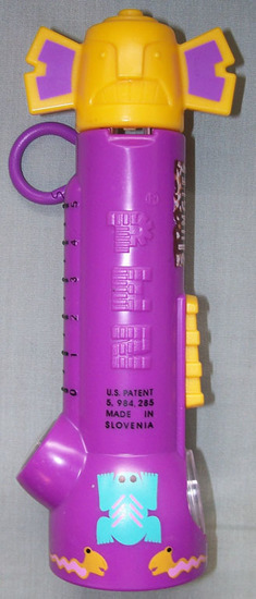 Vintage Pez Jungle Mission Survival Kit Flashlight Ruler Magnifier Dispensers 