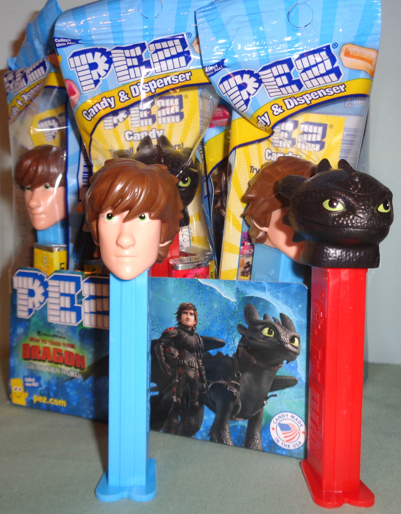 How To Train Your Dragon PEZ Dispensers Hiccup & Toothless MOC 