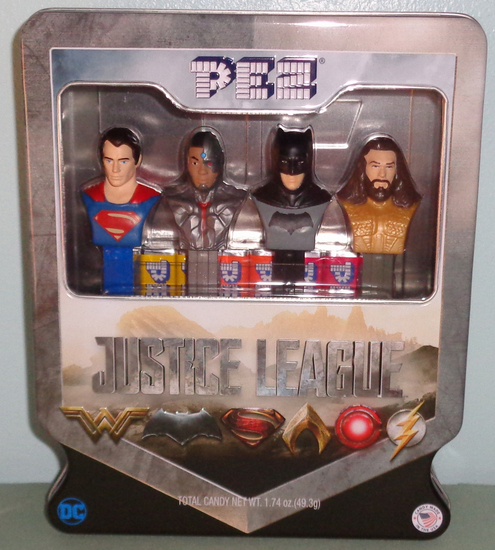 PEZ ! Justice League SUPERMAN & BATMAN set of 2 MOC Mint on Card 