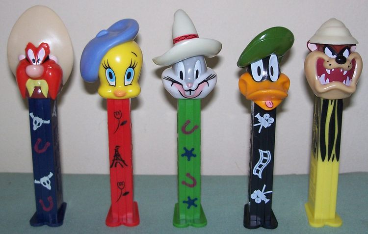 Looney Tunes Back in Action Pez - set of 5 Original Loose! - $40.00