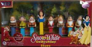 Snow White and the Seven Dwarfs Pez gift set