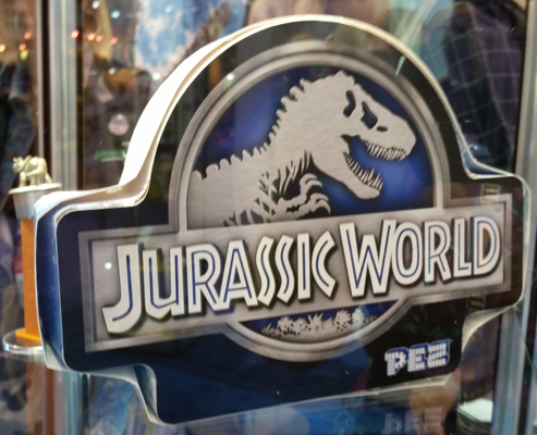 Jurassic World Gift Tin Back