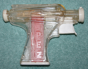 Colorless clear Crystal Space Gun Pez