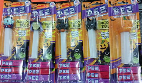 Glow in the Dark Stem Halloween Pez Set